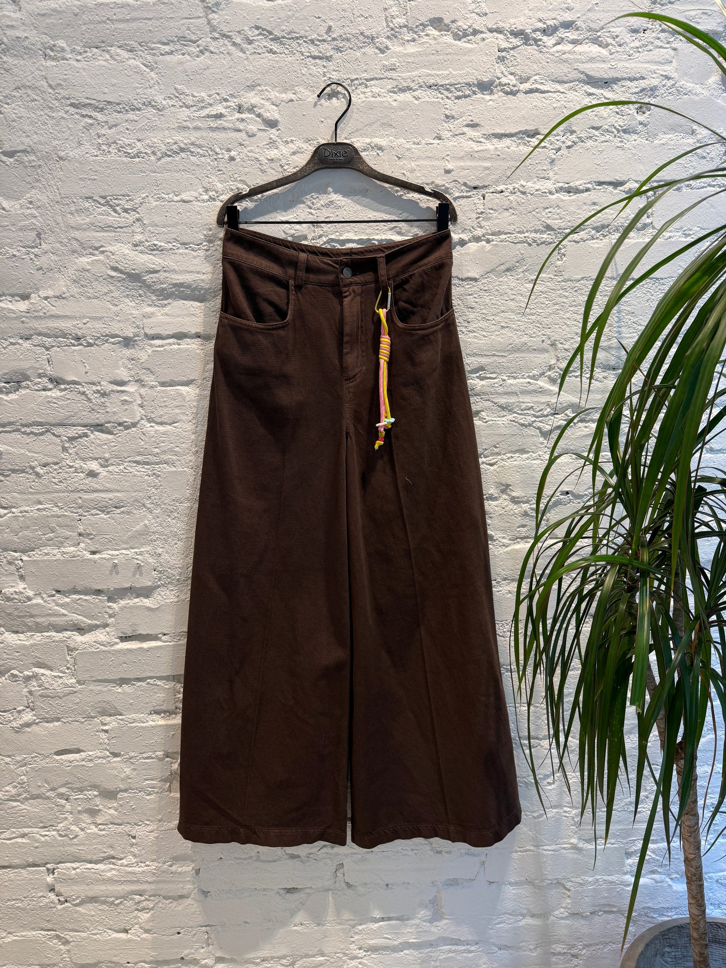 PANTALONI GAMBA LARDA CON POR