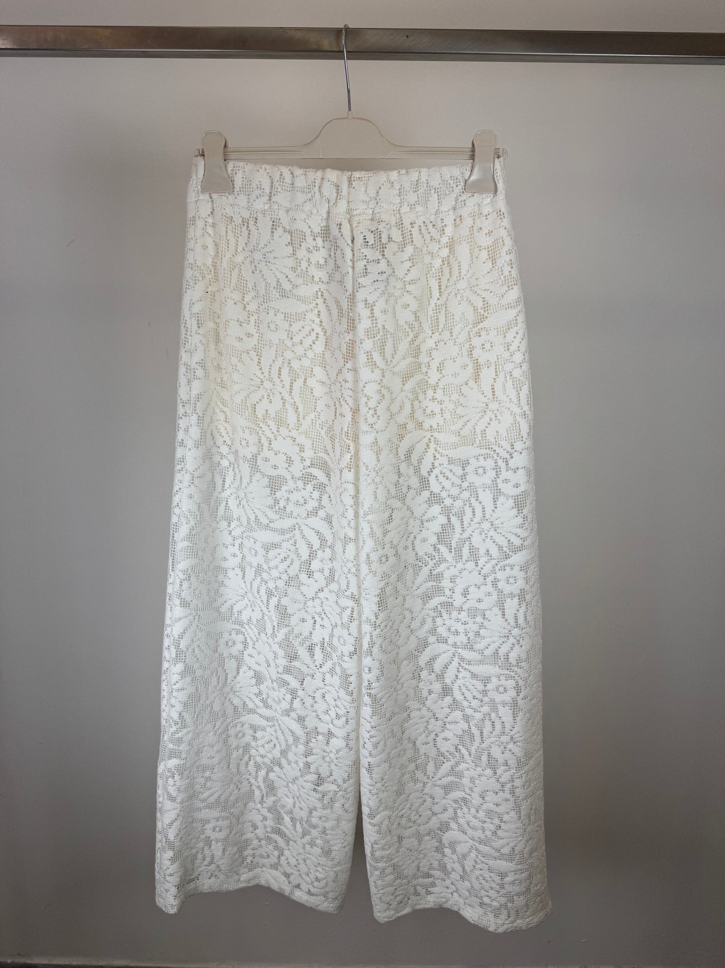 PANTALONE IN PIZZO BIANCO MACRAME'